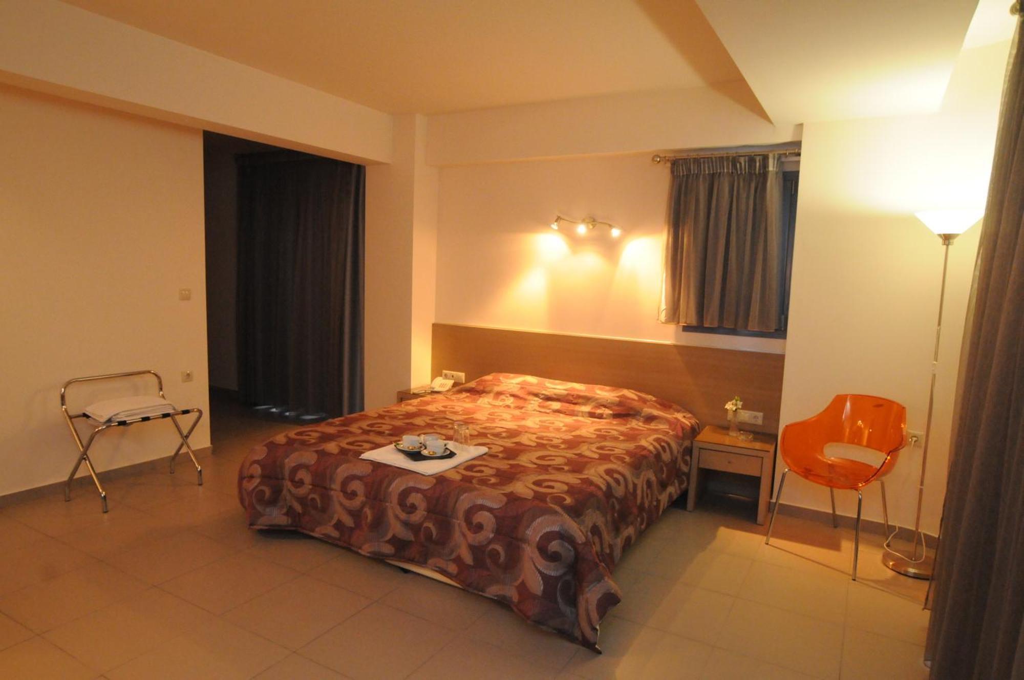 Kyridis Hotel Комотини Екстериор снимка