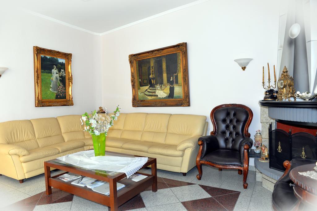 Kyridis Hotel Комотини Екстериор снимка
